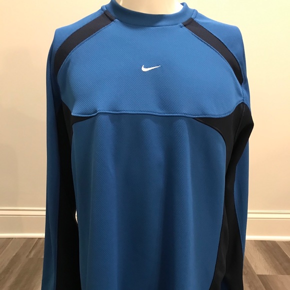 NIKE Performance Top - Picture 2 of 11